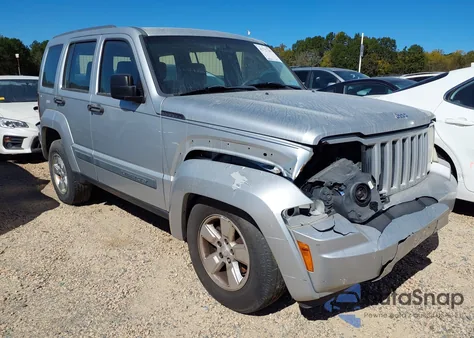 2009 Jeep Liberty Sport из США, поврежденный, VIN 1J8GN28K59W502006